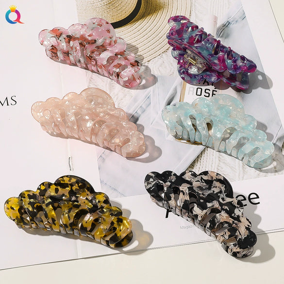 Women's Handmade Marble Acrylic Shark Claw Hair Clip Ponytail Holder Hair Accessory For Everyday Styling