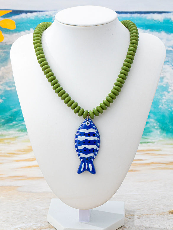 Women's Handmade Multilayer Beaded Necklace With Geometric Fish Pendant Plastic And Resin Jewelry For Vacation Style