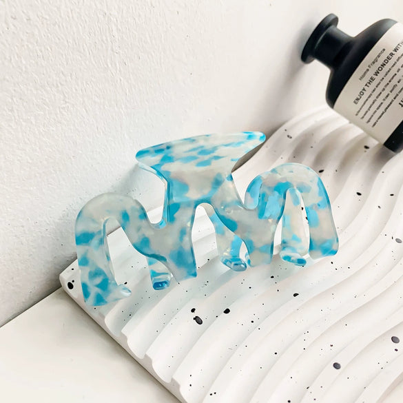 Women's Handmade Pvc Hair Shark Clip Accessories Pastoral Style Simple Elegant