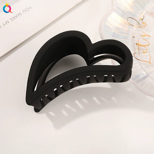 Women's Handmade Resin Love Hair Claw Clip With Hollow Frosted Design Large Shark Hairpin For Elegant Updos