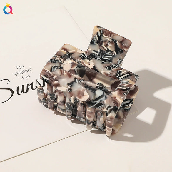 Women's Handmade Retro Tortoiseshell Pattern Acrylic Hair Clip Large Printed Grip Barrette