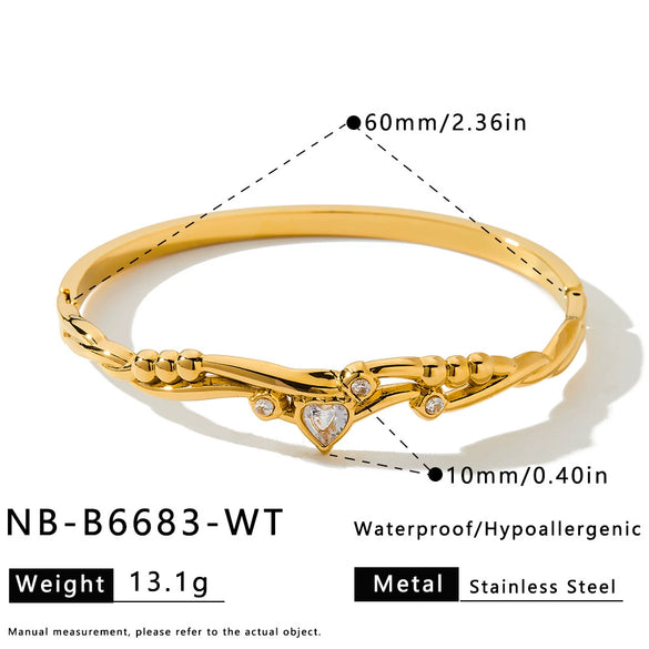 Women's Heart Pattern Stainless Steel Bracelet With Zircon Inlay And Gold Plated Finish