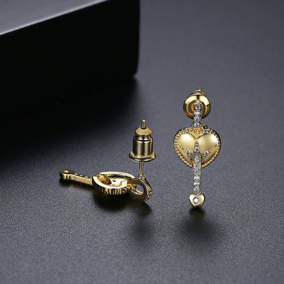 Women's Heartshaped Copper Earrings With Zircon Inlay Fashion Statement Jewelry Wholesale