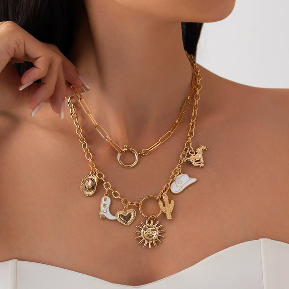 Women's Hip Hop Retro Alloy Metal Geometric Heart Shape Pendant Clavicle Necklace With Electroplating