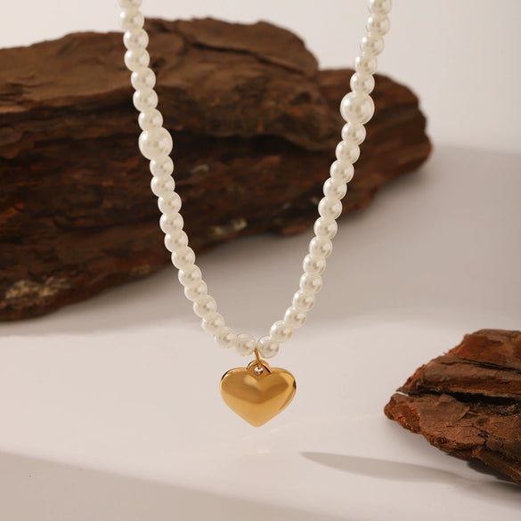 Women's Imitation Pearl Heart Pendant Necklace With Geometric Design And Electroplating