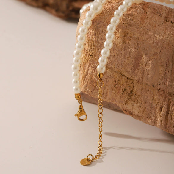Women's Imitation Pearl Heart Pendant Necklace With Geometric Design And Electroplating