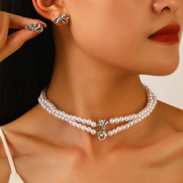Women's Imitation Pearl Jewelry Threepiece Set With Heart Water Drop Bell Patterns And Alloy Pendants Set With Diamonds