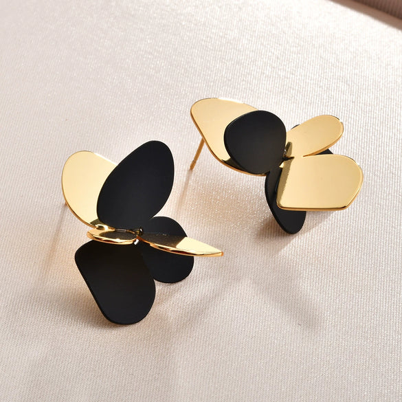 Women's Irregular Geometric Metal Stud Earrings With Spraypainted Colorblock Design And Contemporary Minimalist Style
