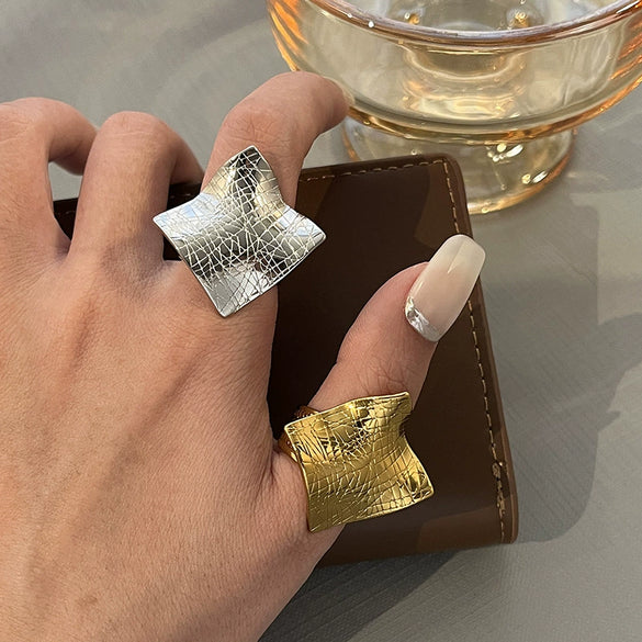Women's Irregular Geometric Titanium Steel Electroplated Ring