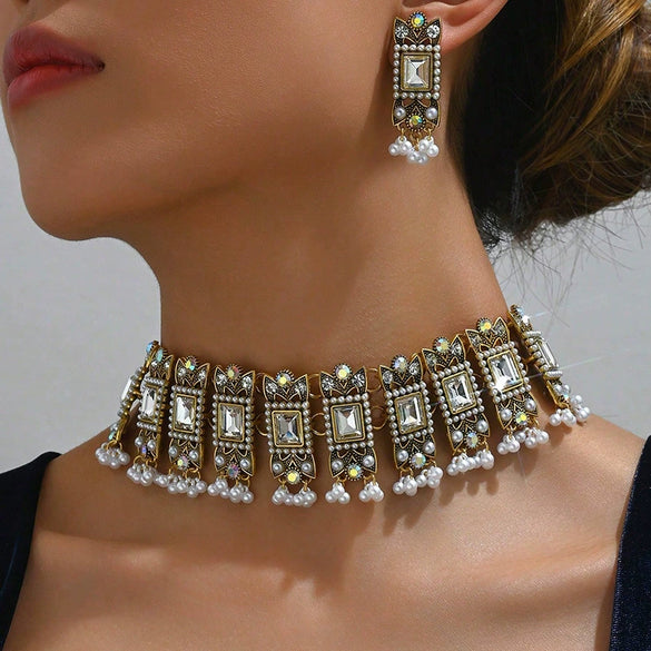 Women's Jewelry Set Alloy Geometric Style Retro Exaggerated With Electroplating And Water Wave Chain