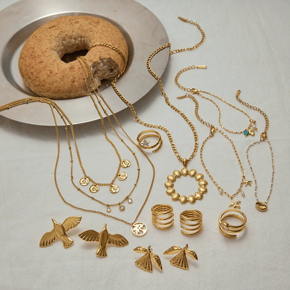 Women's Jewelry Set Stainless Steel And Titanium Steel With Animal Pattern And Electroplating Earrings Necklaces And Hand Accessories