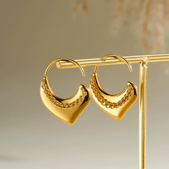Women’s 18K Gold Plated Stainless Steel Heart Chain Earrings With Geometric Style And Vacuum Electroplated Finish