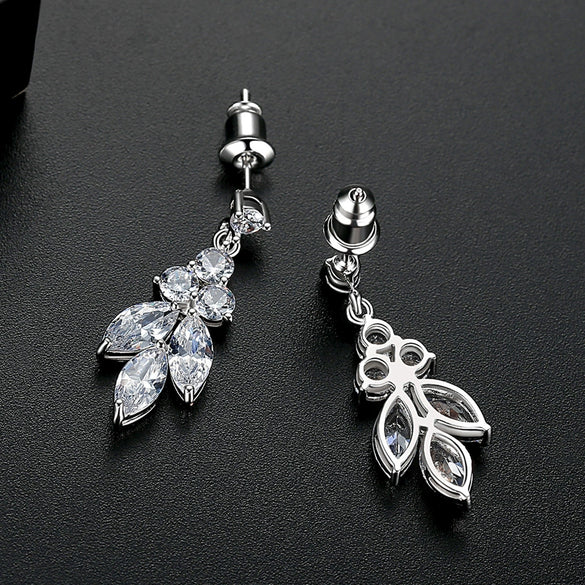 Women's Leaf Pendant Earrings With Microinlaid Zircon Accents Electroplated Copper Elegant Fashion Jewelry