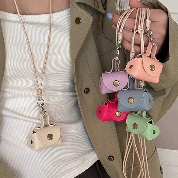 Women's Leather Coin Purse Pendant Necklace Alloy Pendant Geometric Pattern Handmade