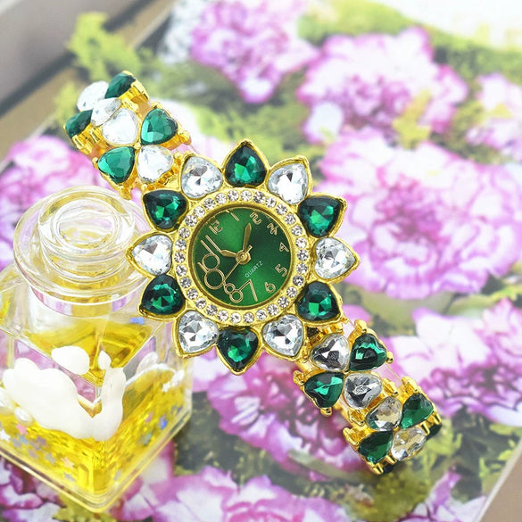 Women's Leisure Quartz Watch Alloy Heartshaped