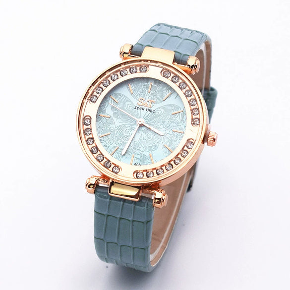 Women's Leisure Quartz Watch With Alloy Case Imitation Leather Strap And Round Dial