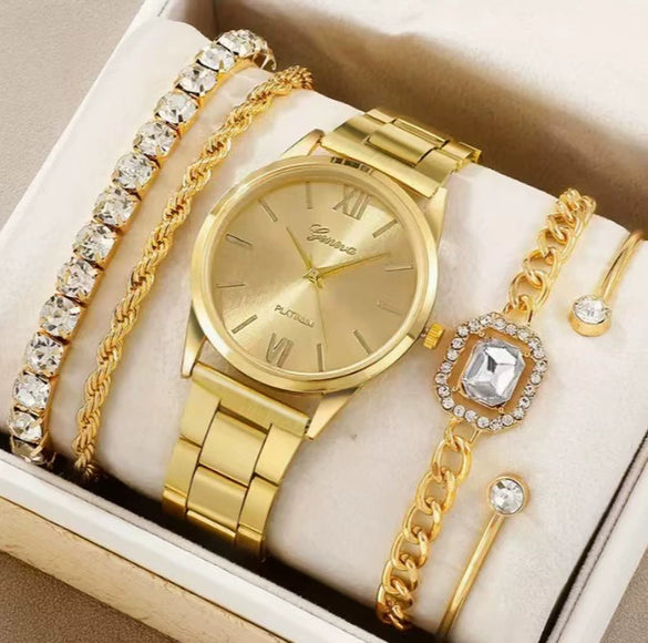 Women's Leisure Quartz Watch With Zinc Alloy Band And Round Dial
