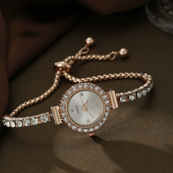 Women's Leisure Style Round Diamondencrusted Quartz Bracelet Watch And Jewelry Set With Alloy And Stainless Steel Materials