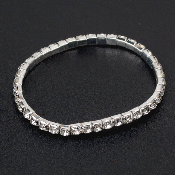 Women's Light Luxury Alloy Geometric Diamond Style Stretch Bracelet Fashion Bangle