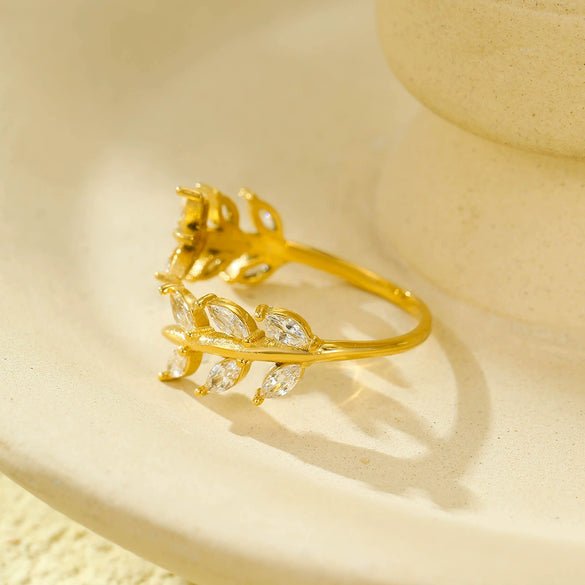 Women's Light Luxury Autumn And Winter Rings Stainless Steel Microencrusted Zircon Leaves Electroplated
