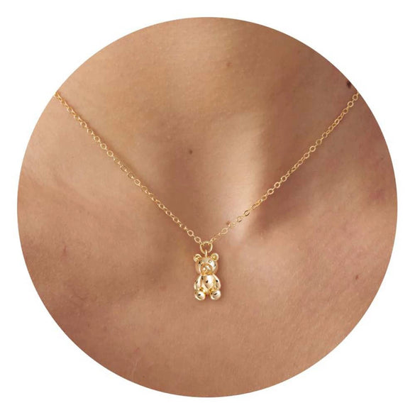 Women's Light Luxury Copper Fish Pendant Necklace With O Shaped Chain Electroplated Animal Clavicle Chain Simple Fashion Jewelry