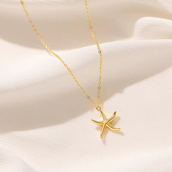 Women's Light Luxury Copper Fish Pendant Necklace With O Shaped Chain Electroplated Animal Clavicle Chain Simple Fashion Jewelry