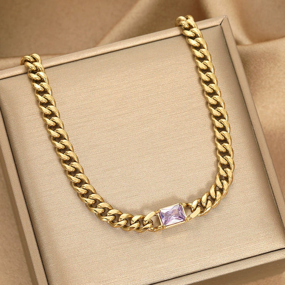 Women's Light Luxury Emerald Metal Necklace In Retro Court Style With Geometric Pattern And Electroplating On Conventional Chain
