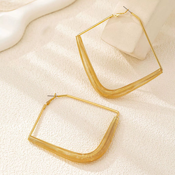 Women's Light Luxury Geometric Alloy Statement Earrings With Electroplated Finish And Exaggerated Glamorous Design For Wholesale