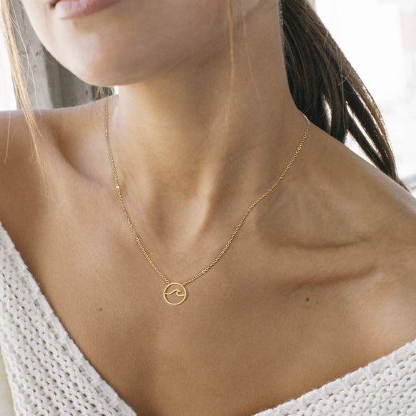 Women's Light Luxury Geometric Copper Choker Necklace With Regular Chain Electroplated Fashion Jewelry