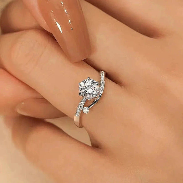 Women's Light Luxury Geometric Copper Engagement Ring With Zirconia