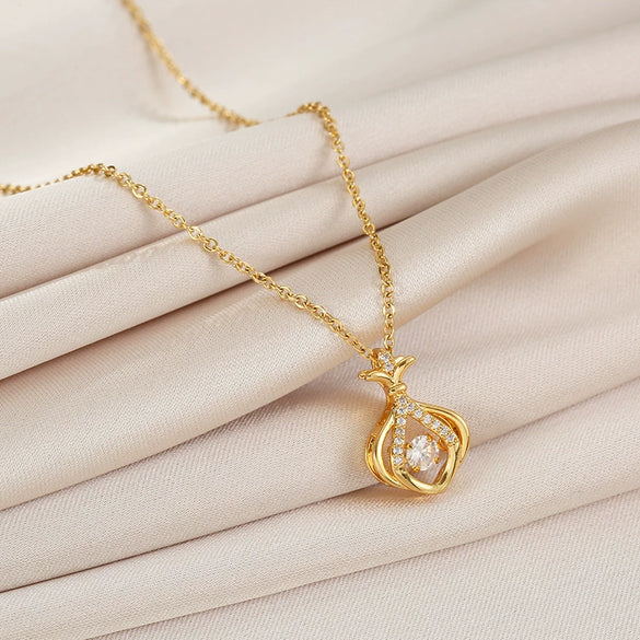 Women's Light Luxury Geometric Copper Pendant Titanium Steel Cross Chain Necklace With Diamond Design