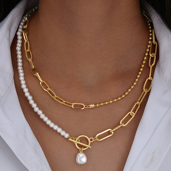 Women's Light Luxury Geometric Doublelayer Pearl Necklace With Electroplated Alloy Pendant And Clasp