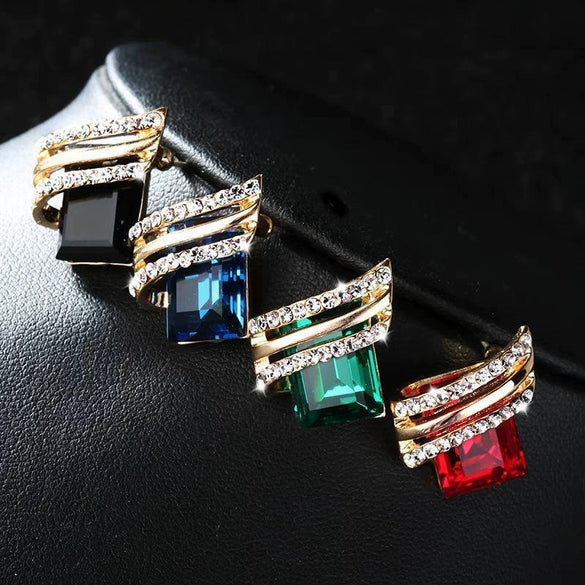 Women's Light Luxury Geometric Zinc Alloy Crystal Earrings With Wings And Quadrilateral Design