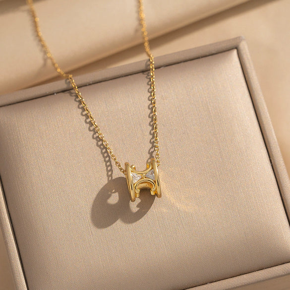 Women's Light Luxury Gold Plated Diamond Necklace With Letter And Number Patterns Made Of Titanium Steel And Copper Zircon