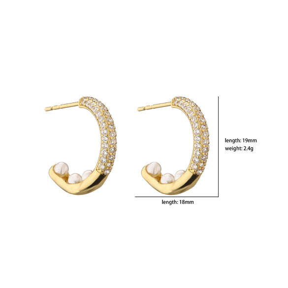 Women's Light Luxury Gold Plated Micropaved Zircon Cshaped Artificial Pearl Earrings With Geometric Pattern