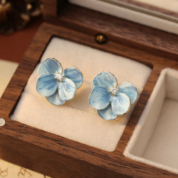 Women's Light Luxury Highend Elegant Copper Flower Electroplated Earrings