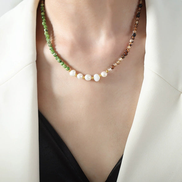 Women's Light Luxury Natural Beads And Freshwater Pearl Necklace With Geometric Pattern Handmade
