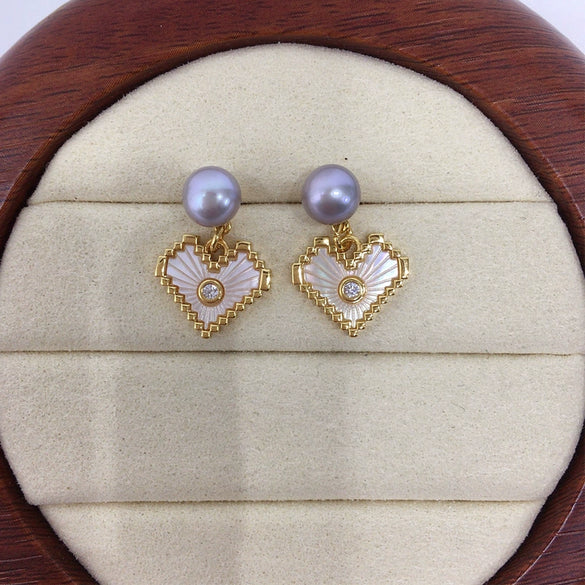 Women's Light Luxury Natural Freshwater Pearl And Sea Shell Heart Earrings In S925 Sterling Silver And 18K Goldfilled