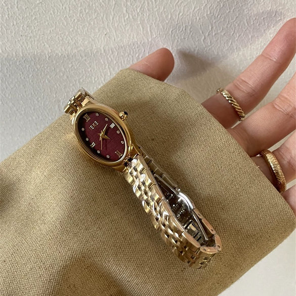 Women's Light Luxury Quartz Wristwatch Zinc Alloy Case Oval Dial Medieval Style