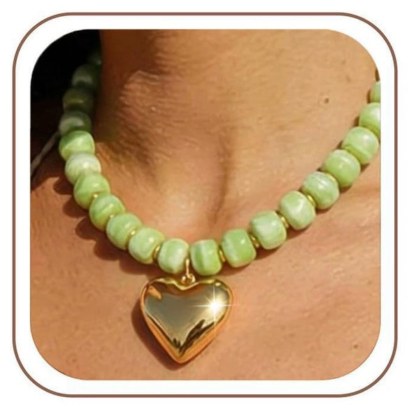 Women's Light Luxury Resin Heart Pendant Necklace With Bead Chain Electroplated Heart Shaped Fashion Jewelry