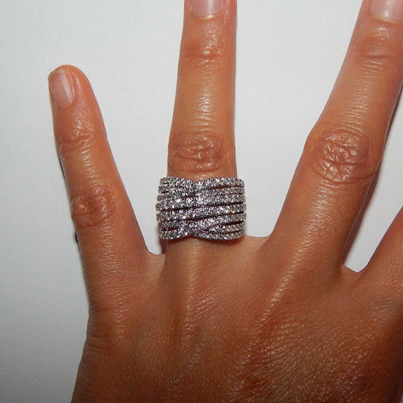 Women's Light Luxury Style Geometric Copper Ring With Zirconia Design