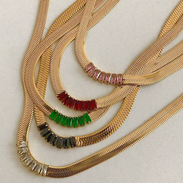 Women's Light Luxury Style Titanium Steel Geometric Blade Chain Necklace With Mixed Gemstone Setting