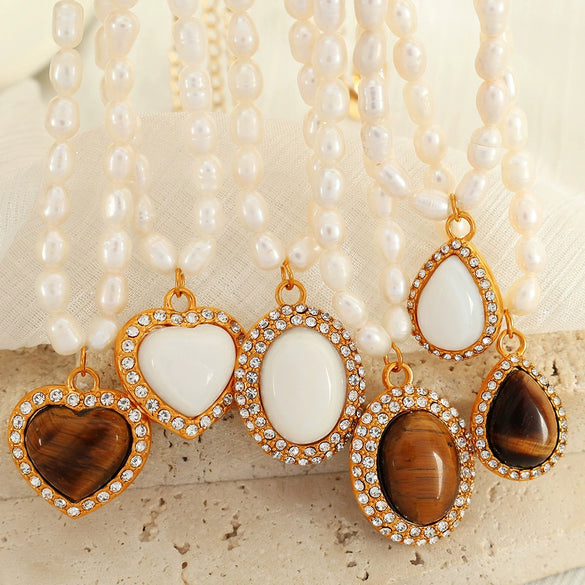 Women's Light Luxury Vintage Necklace 316L Stainless Steel Electroplating With Letters Numbers Text Pearl Chain