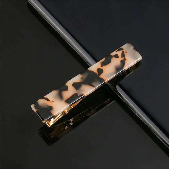 Women's Long Acetate Hair Clip Retro Sculpted Side Barrette With Leopard And Marble Pattern