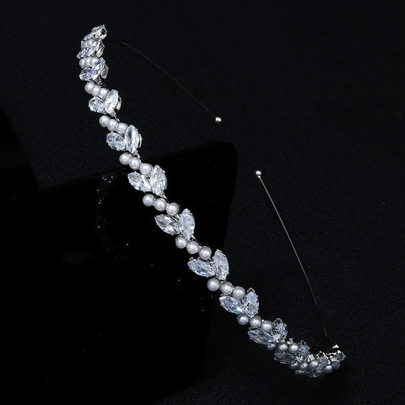 Women's Lovely Zircon Flower Headband With Fairy Inspired Geometric Plaid Inlay Details