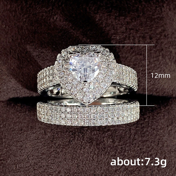 Women's Luxury Engagement And Wedding Rings Heartshaped Copper Material Zircon Design