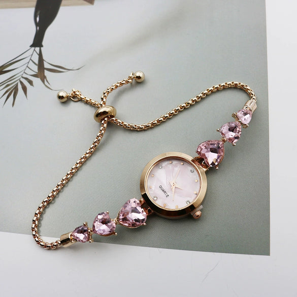 Women's Luxury Retro Round Alloy And Stainless Steel Bracelet Watch