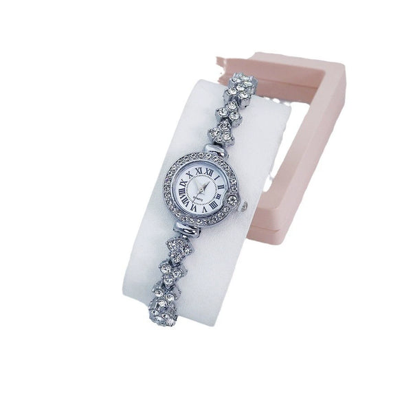 Women's Luxury Round Alloy Bracelet Watch With Rhinestones And Roman Numerals