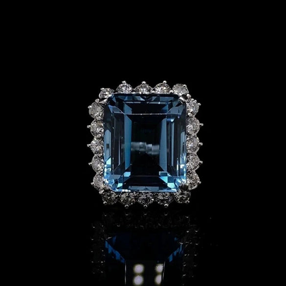 Women's Luxury Simulation Topa Sapphire Ring Copper Geometric Zircon