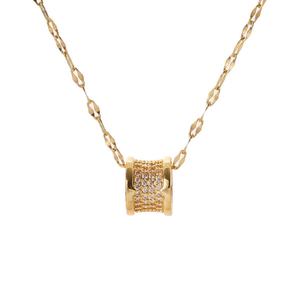 Women's Luxury Small Waist Titanium Steel Necklace With Geometric Design And Diamond Treatment